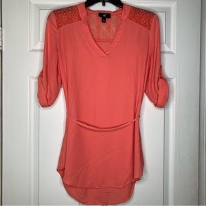 FIRM PRICE! Iz Byer Tunic Top